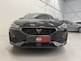 CUPRA Leon Sportstourer 1.4 e-Hybrid VZ 245PK BLACK EDIT. LED/19"BLACK/ACC/CARPLAY/DRIVE ADAPTIVE-ONDERSTEL/KEYLESS/SFEER/CAMERA/LEER-STOF SP.STOEL/STOEL+STUURVERW/PRIVACY/ELECTR.A.KLEP/DONKERE-HEMEL/VOLLEDIG CUPRA DEALER HISTORIE