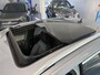 Volkswagen T-Roc 1.5 TSI R-Line Business+ | ADAPTIVE CRUISE CONTROL | ACHTERUITRIJCAMERA | TREKHAAK | ELEKTRISCH BEDIENBARE ACHTERKLEP | PANORAMADAK |