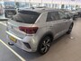 Volkswagen T-Roc 1.5 TSI R-Line Business+ | ADAPTIVE CRUISE CONTROL | ACHTERUITRIJCAMERA | TREKHAAK | ELEKTRISCH BEDIENBARE ACHTERKLEP | PANORAMADAK |
