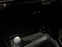 Volkswagen T-Roc 1.5 TSI R-Line Business+ | ADAPTIVE CRUISE CONTROL | ACHTERUITRIJCAMERA | TREKHAAK | ELEKTRISCH BEDIENBARE ACHTERKLEP | PANORAMADAK |