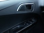 Ford B-Max 1.0 EcoBoost Titanium *Dealeronderh.*Navigatie*
