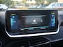 Peugeot e-2008 EV Allure 50 kWh 136 Pk Automaat Navi / DAB / Apple Carplay / Camera / SOH 90,5 %