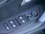 Peugeot e-2008 EV Allure 50 kWh 136 Pk Automaat Navi / DAB / Apple Carplay / Camera / SOH 90,5 %