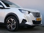 Peugeot e-2008 EV Allure 50 kWh 136 Pk Automaat Navi / DAB / Apple Carplay / Camera / SOH 90,5 %