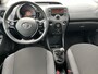 Toyota Aygo 1.0 VVT-i x-fun | 5 deurs | Airconditioning | Bluetooth | Elektrische ramen voor | Centrale deurvergrendeling |