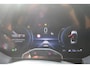 Toyota Urban Cruiser Dynamic 61 kWh , BSM, Achteruitrij camera, adaptive cruise, keyles entree, Stoelverwarming