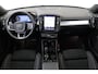 Volvo XC40 B4 (M-HYBRID) PLUS DARK -PANO.DAK|HARMAN/KARDON|CAMERA|POWER-SEATS|VERW.VOORRUIT|PRIVACY.GLAS|TREKHAAK|18"