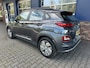 Hyundai Kona EV COMF SMART 64 KWH, 3 fase, Camera, Warmtepomp, Carplay, Navi, Keyless, ALL IN prijs!