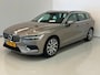 Volvo V60 2.0 D3 / BTW / CarPlay / Memory / Leder / Keyless