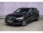 Volvo V60 2.0 T8 Plug-in Hybrid AWD Plus Dark | SOH:100% | PHEV Long Range | Trekhaak | Sportstoelen | Panoramadak | Harman Kardon Audio | Head-up Display | 360 Graden Camera | Stoelverwarming voor en achter | Keyless Entry | Elektrische Achterklep | Elektrisch Verstelbare Voorstoelen | Cruise Control Adaptief | BLIS | Google Navigatie | Apple Carplay | Android Auto