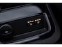 Volvo V60 2.0 T8 Plug-in Hybrid AWD Plus Dark | SOH:100% | PHEV Long Range | Trekhaak | Sportstoelen | Panoramadak | Harman Kardon Audio | Head-up Display | 360 Graden Camera | Stoelverwarming voor en achter | Keyless Entry | Elektrische Achterklep | Elektrisch Verstelbare Voorstoelen | Cruise Control Adaptief | BLIS | Google Navigatie | Apple Carplay | Android Auto