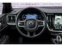 Volvo V60 2.0 T8 Plug-in Hybrid AWD Plus Dark | SOH:100% | PHEV Long Range | Trekhaak | Sportstoelen | Panoramadak | Harman Kardon Audio | Head-up Display | 360 Graden Camera | Stoelverwarming voor en achter | Keyless Entry | Elektrische Achterklep | Elektrisch Verstelbare Voorstoelen | Cruise Control Adaptief | BLIS | Google Navigatie | Apple Carplay | Android Auto