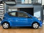Toyota Aygo 1.0-12V Dynamic Blue Automaat