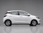 Hyundai i10 1.0 Comfort Sport (APPLE CARPLAY,NAVI,CLIMATE,CRUISE,LANE ASSIST,LED,SPORTSTOELEN,NETTE STAAT,NIEUWE APK)