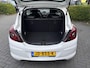 Opel Corsa 1.4-16V White Edition