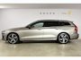 Volvo V60 T8 Twin Engine 390PK Automaat AWD R-Design / Adaptive Cruise Control / 360 Camera / Harman Kardon / Stoel- en stuurverwarming / Stoelverwarming achter / Trekhaak elektrisch wegklapbaar / Elektrische stoelen met geheugen