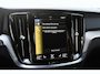 Volvo V60 T8 Twin Engine 390PK Automaat AWD R-Design / Adaptive Cruise Control / 360 Camera / Harman Kardon / Stoel- en stuurverwarming / Stoelverwarming achter / Trekhaak elektrisch wegklapbaar / Elektrische stoelen met geheugen