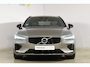 Volvo V60 T8 Twin Engine 390PK Automaat AWD R-Design / Adaptive Cruise Control / 360 Camera / Harman Kardon / Stoel- en stuurverwarming / Stoelverwarming achter / Trekhaak elektrisch wegklapbaar / Elektrische stoelen met geheugen