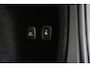 Volvo V60 T8 Twin Engine 390PK Automaat AWD R-Design / Adaptive Cruise Control / 360 Camera / Harman Kardon / Stoel- en stuurverwarming / Stoelverwarming achter / Trekhaak elektrisch wegklapbaar / Elektrische stoelen met geheugen