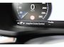 Volvo V60 T8 Twin Engine 390PK Automaat AWD R-Design / Adaptive Cruise Control / 360 Camera / Harman Kardon / Stoel- en stuurverwarming / Stoelverwarming achter / Trekhaak elektrisch wegklapbaar / Elektrische stoelen met geheugen