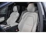 Volvo XC60 2.0 B5 Inscription | PANO | TREKHAAK | HUD | LEER |