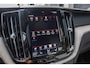 Volvo XC60 2.0 B5 Inscription | PANO | TREKHAAK | HUD | LEER |