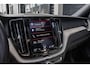 Volvo XC60 2.0 B5 Inscription | PANO | TREKHAAK | HUD | LEER |