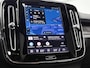 Volvo C40 231pk Recharge Ultimate 69 kWh Automaat | Elektrische Verstelb. Bestuurdersstoel | Elektrische Achterklep | Adaptieve Cruise Control | Keyless Entry/Start | 20"LMV | Harmen/Kardon | 360 Camera |