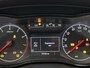Opel Corsa 1.4 90pk Online Edition | Navigatie | Apple Carplay/Android Auto | Airco | Cruise Control | Parkeersensoren Achter | Lederen Stuurwiel | DAB Ontvanger | 16" Lichtmetalen Velgen |