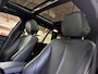 BMW 3-Serie Touring 318i High Executive M Sport | 19" | HUD | Panoramadak | Trekhaak | NL Geleverd