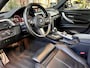 BMW 3-Serie Touring 318i High Executive M Sport | 19" | HUD | Panoramadak | Trekhaak | NL Geleverd