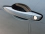 Fiat 600 600e 156pk La Prima 54 kWh Automaat | 3 Fase | Elektrische Achterklep | Elektrische Bestuurdersstoel met Massage | Navigatie | Climate Control | Adaptieve Cruise Control | 18" LMV | Achteruitrijcamera | LED | Stoelverwarming | Keyless Entry/Start | Dodehoekdetectie | Apple Carplay/Android Auto |