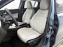 Fiat 600 600e 156pk La Prima 54 kWh Automaat | 3 Fase | Elektrische Achterklep | Elektrische Bestuurdersstoel met Massage | Navigatie | Climate Control | Adaptieve Cruise Control | 18" LMV | Achteruitrijcamera | LED | Stoelverwarming | Keyless Entry/Start | Dodehoekdetectie | Apple Carplay/Android Auto |