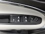 Fiat 600 600e 156pk La Prima 54 kWh Automaat | 3 Fase | Elektrische Achterklep | Elektrische Bestuurdersstoel met Massage | Navigatie | Climate Control | Adaptieve Cruise Control | 18" LMV | Achteruitrijcamera | LED | Stoelverwarming | Keyless Entry/Start | Dodehoekdetectie | Apple Carplay/Android Auto |