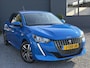Peugeot 208 1.2 PureTech Allure ✓D-riem vv in 10-2025✓1e Eigenaar✓360° Camera✓Carplay✓Navi✓101pk✓LED✓Clima✓Cruise✓6 Bak✓Pdc✓Lm velgen✓Halfleder✓Recent beurt gehad✓N.A.P✓Apk tot 08-2028