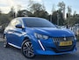 Peugeot 208 1.2 PureTech Allure ✓D-riem vv in 10-2025✓1e Eigenaar✓360° Camera✓Carplay✓Navi✓101pk✓LED✓Clima✓Cruise✓6 Bak✓Pdc✓Lm velgen✓Halfleder✓Recent beurt gehad✓N.A.P✓Apk tot 08-2028