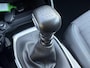 Peugeot 208 1.2 PureTech Allure ✓D-riem vv in 10-2025✓1e Eigenaar✓360° Camera✓Carplay✓Navi✓101pk✓LED✓Clima✓Cruise✓6 Bak✓Pdc✓Lm velgen✓Halfleder✓Recent beurt gehad✓N.A.P✓Apk tot 08-2028