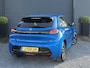 Peugeot 208 1.2 PureTech Allure ✓D-riem vv in 10-2025✓1e Eigenaar✓360° Camera✓Carplay✓Navi✓101pk✓LED✓Clima✓Cruise✓6 Bak✓Pdc✓Lm velgen✓Halfleder✓Recent beurt gehad✓N.A.P✓Apk tot 08-2028