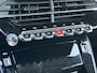 Peugeot 208 1.2 PureTech Allure ✓D-riem vv in 10-2025✓1e Eigenaar✓360° Camera✓Carplay✓Navi✓101pk✓LED✓Clima✓Cruise✓6 Bak✓Pdc✓Lm velgen✓Halfleder✓Recent beurt gehad✓N.A.P✓Apk tot 08-2028