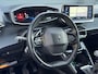 Peugeot 208 1.2 PureTech Allure ✓D-riem vv in 10-2025✓1e Eigenaar✓360° Camera✓Carplay✓Navi✓101pk✓LED✓Clima✓Cruise✓6 Bak✓Pdc✓Lm velgen✓Halfleder✓Recent beurt gehad✓N.A.P✓Apk tot 08-2028