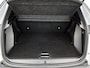 Peugeot e-2008 156pk EV GT 54 kWh Automaat | 3 Fase | 403km WLTP Actieradius | Camera | Full Led koplampen | Parkeersensoren v+a | Keyless | Cruise Control | Dodehoekdetectie | Apple Carplay / Android Auto | Donker getint glas | 17" lichtmetalen velgen |