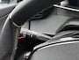 Peugeot e-2008 156pk EV GT 54 kWh Automaat | 3 Fase | 403km WLTP Actieradius | Camera | Full Led koplampen | Parkeersensoren v+a | Keyless | Cruise Control | Dodehoekdetectie | Apple Carplay / Android Auto | Donker getint glas | 17" lichtmetalen velgen |
