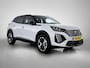 Peugeot e-2008 156pk EV GT 54 kWh Automaat | 3 Fase | 403km WLTP Actieradius | Camera | Full Led koplampen | Parkeersensoren v+a | Keyless | Cruise Control | Dodehoekdetectie | Apple Carplay / Android Auto | Donker getint glas | 17" lichtmetalen velgen |