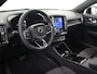 Volvo C40 Single Motor Ultimate 69 kWh | Panoramadak | Elektr. Trekhaak | H&K Audio | Adaptieve Cruise Control | Winterpakket | 360 Camera