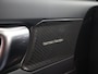Volvo C40 Single Motor Ultimate 69 kWh | Panoramadak | Elektr. Trekhaak | H&K Audio | Adaptieve Cruise Control | Winterpakket | 360 Camera