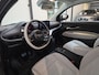 Fiat 500e La Prima 42 kWh - Apple Carplay/Android Auto -  Stoelverwarming - Panoramadak - Adaptive Cruise