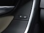 Volvo S60 2.0 T4 Summum Sport (SCHUIFDAK,NAVI,CAMERA,STOEL/STUURVERWARMING,CLIMATE,CRUISE,LED,ELEKTRISCHE SPORTSTOELEN,LM VELGEN)