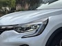 Renault Captur 1.6 E-Tech Plug-in Hybrid 160 Intens | Lage kilometerstand | Dealer onderhouden | Stoelverwarming | Trekhaak | Easylink 9’3 inch scherm | Camera achter |
