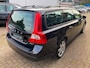 Volvo V70 2.5FT Momentum Automaat H.LEER / XENON / Youngtimer