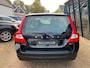 Volvo V70 2.5FT Momentum Automaat H.LEER / XENON / Youngtimer